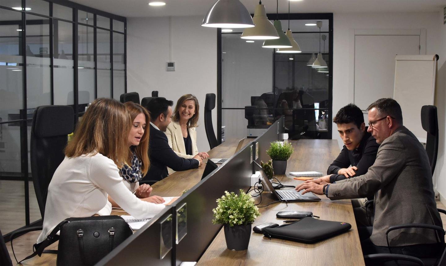How to Grow Your Business Using AI Marketing Services